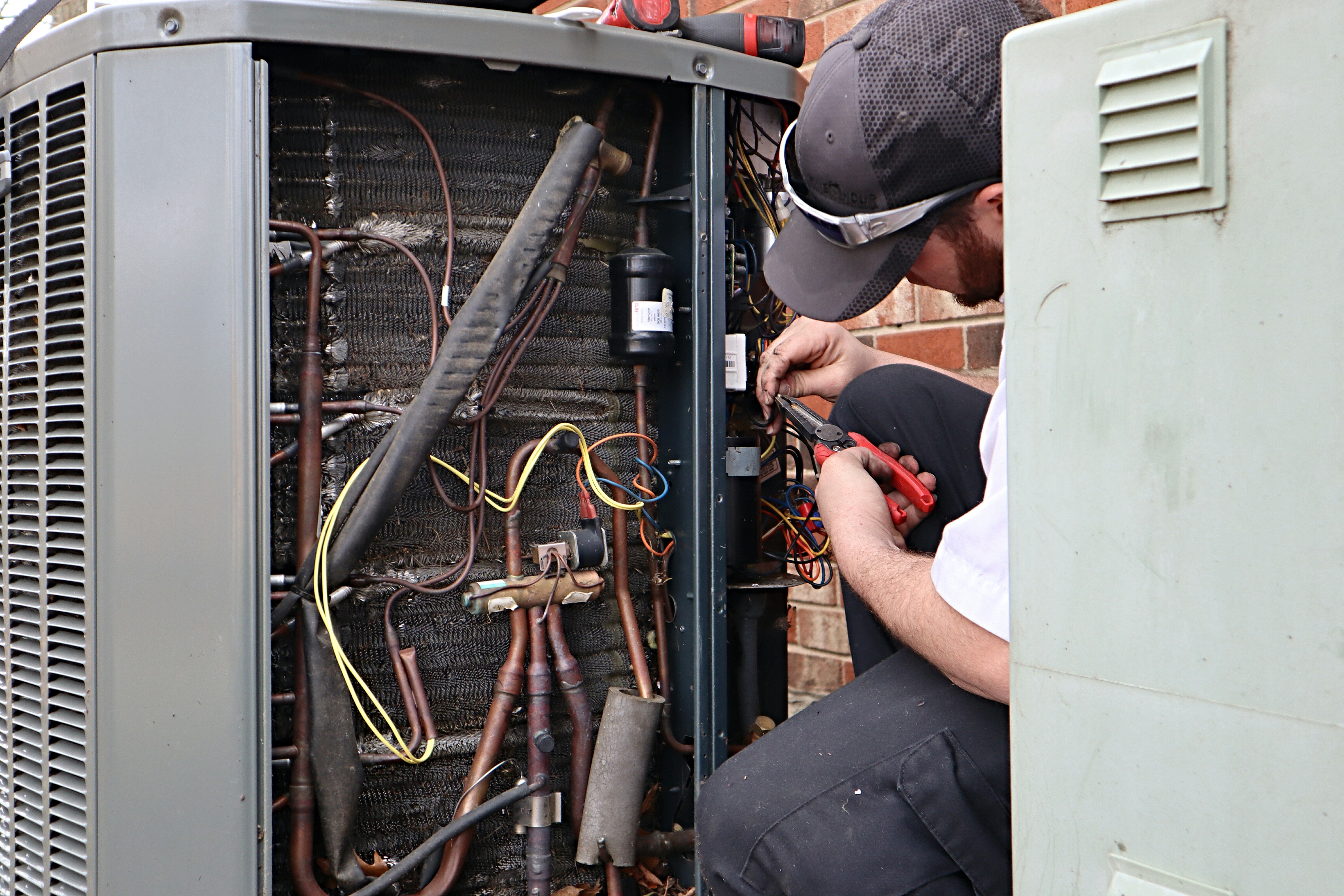 Air-Conditioning-Maintenance--in-Oakland-Gardens-New-York-air-conditioning-maintenance-oakland-gardens-new-york.jpg-image