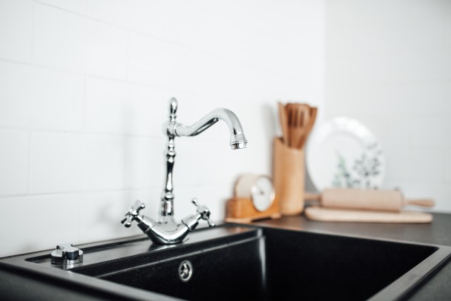 Kitchen-Faucet-Repair--in-Rosedale-New-York-kitchen-faucet-repair-rosedale-new-york.jpg-image