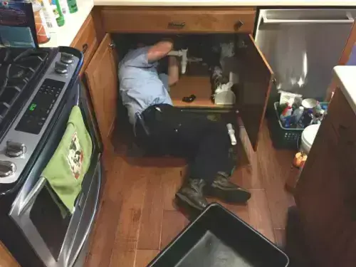 Leaking-Pipe-Repair--in-Corona-New-York-leaking-pipe-repair-corona-new-york.jpg-image